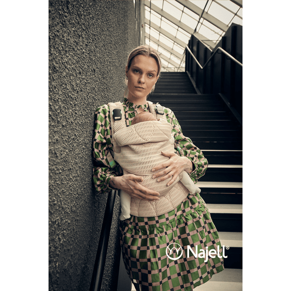 Najell Babytrage Rise Almond Beige Lagerräumung
