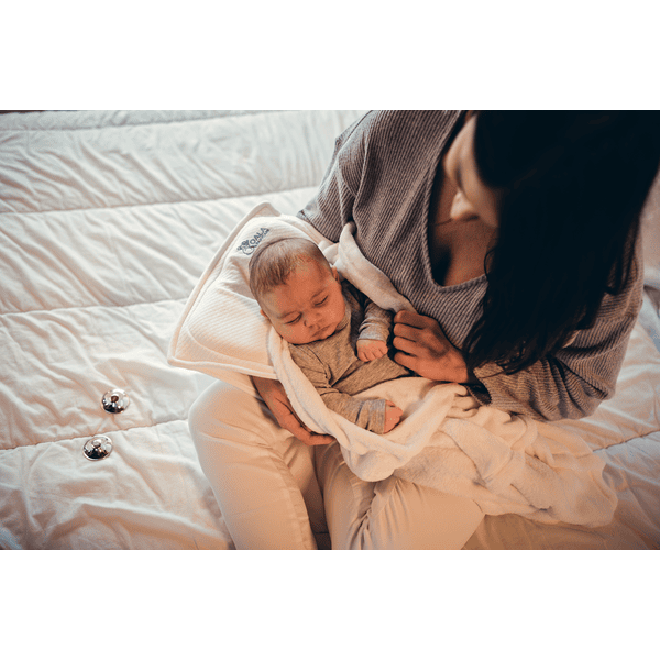 KOALA BABYCARE® Stillkissen für Säuglinge, ab 0 Monate weiß Tägliche Deals