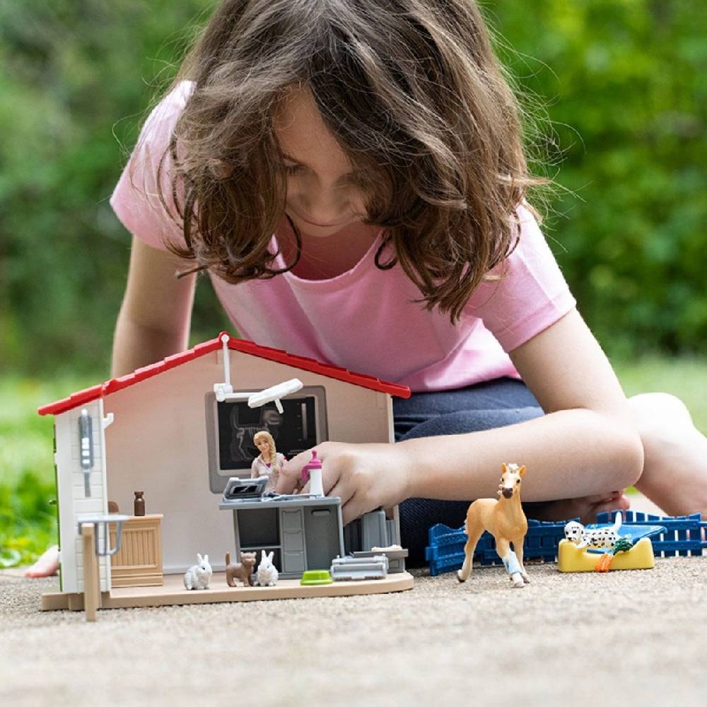 Schleich Tierarzt-Praxis mit Haustieren Top Angebot