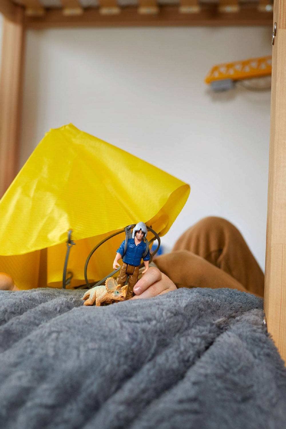 Schleich Dino Fallschirmrettung Fabrik Onlineshop