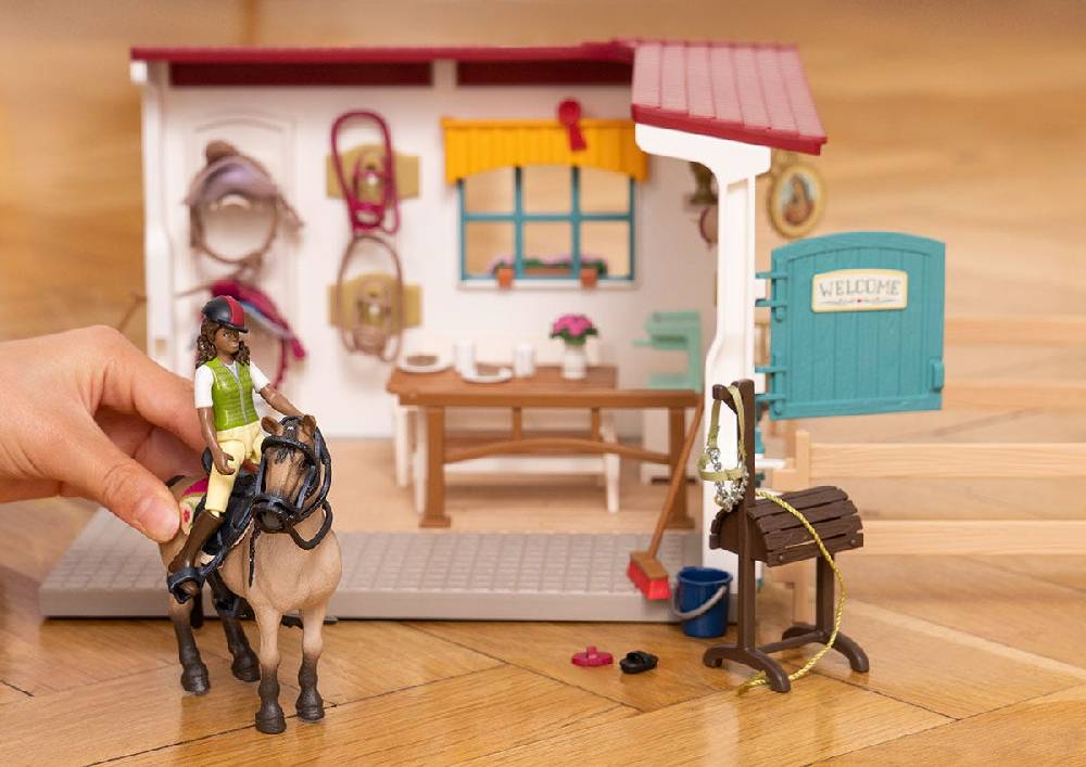 Schleich Sattelkammer Verkauf