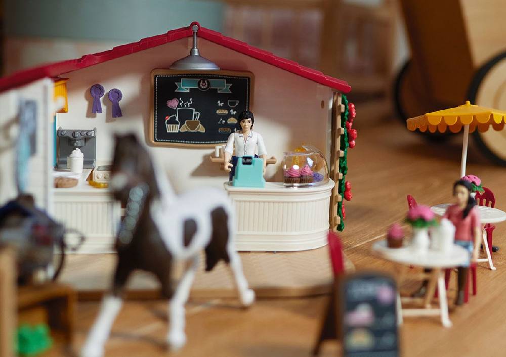 Schleich Reiter-Café Hotsell